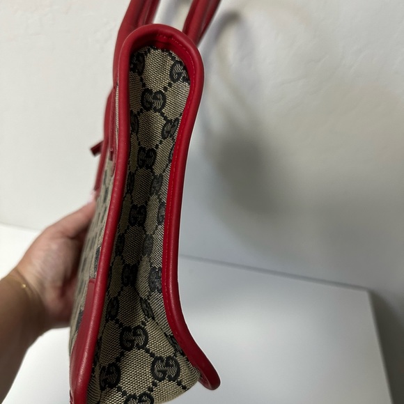Cutest Gucci Canvas and Red Leather Bag Ever. Y2K vibes! - Picture 5 of 8